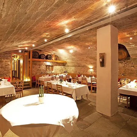 فندق Restaurant Lamm Hebsack 3*