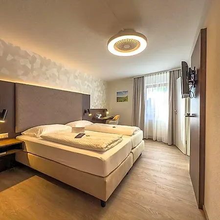 Restaurant Lamm Hebsack Отель 3*