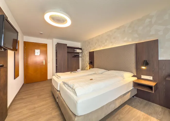 Restaurant Lamm Hebsack ホテル